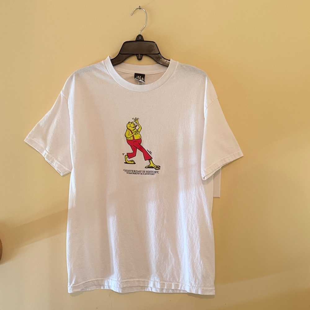 HUF White Tee with Cartoon Graphic “Yesterday is History, tomorrow is a mystery”
